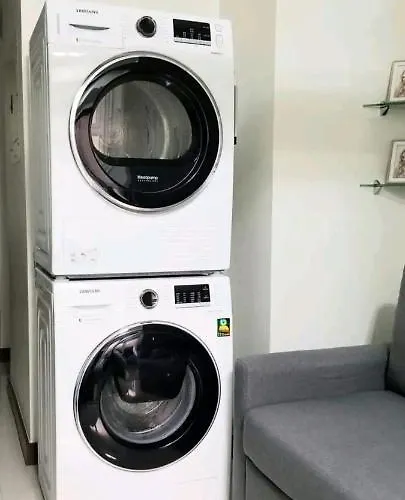 Aparthotel Modern Elegant Makati 1-br *